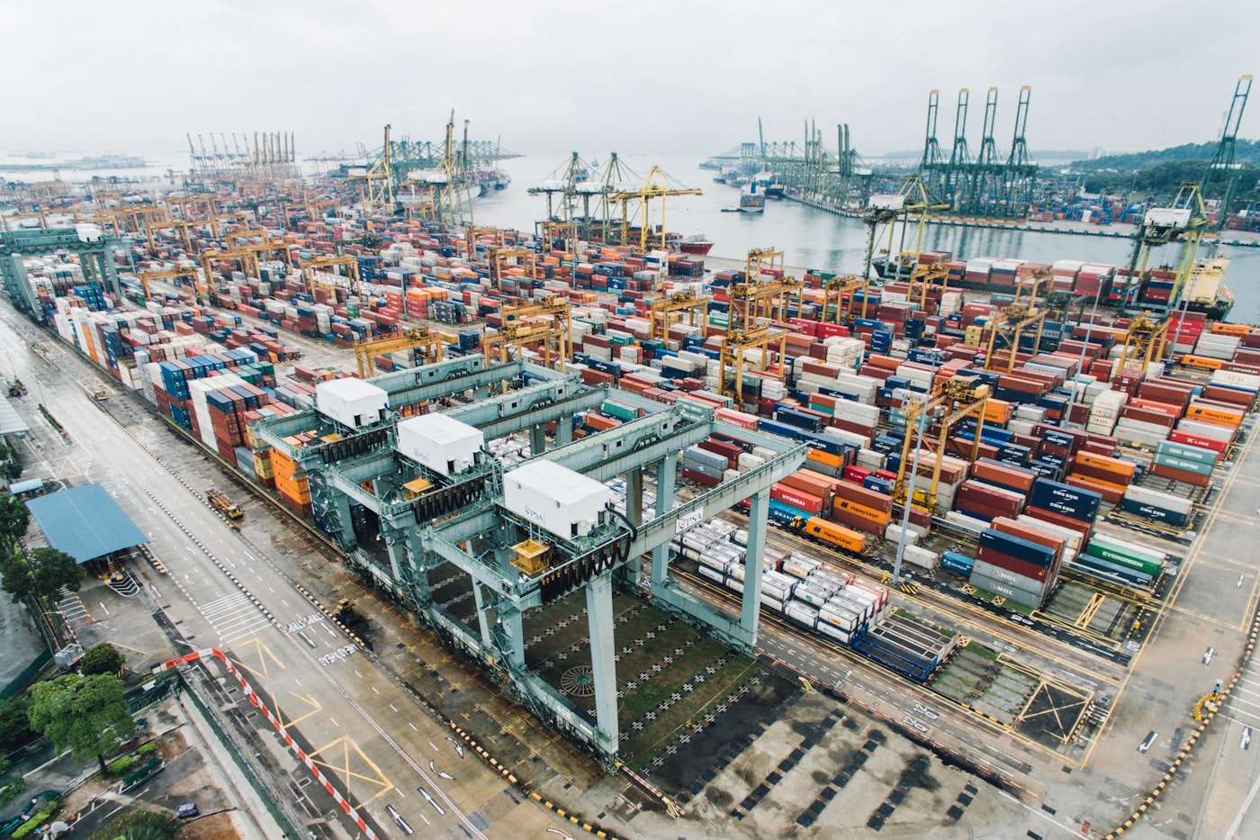 Container port — worldwide export logistics for handcrafted idols